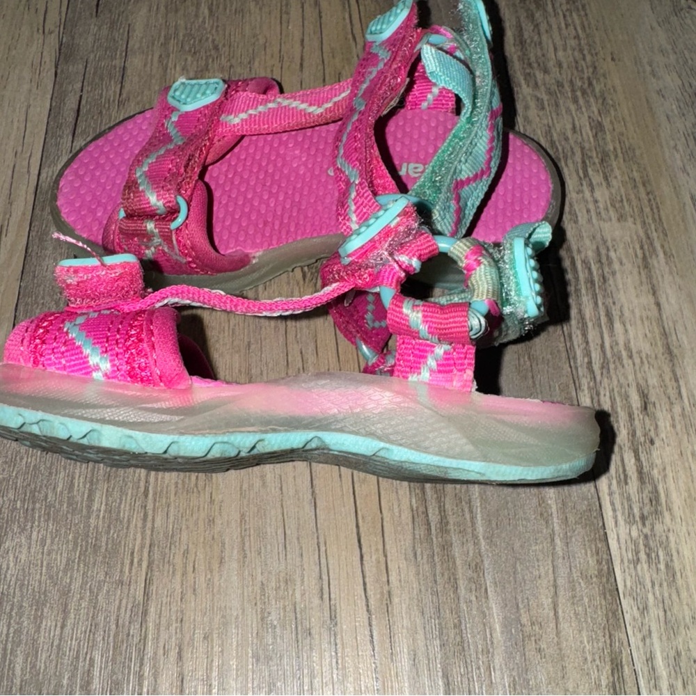 🎀3/$23🎀 Carter's Vibrant Pink and Aqua Kids Sandals - Picture 6 of 13